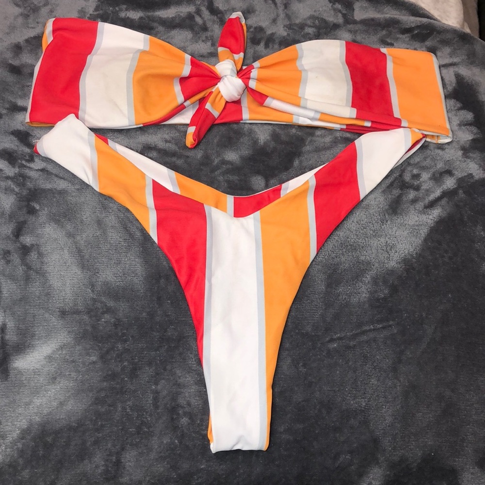 Striped bikini!